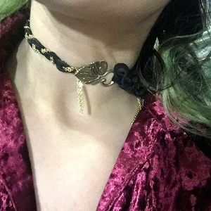 Sogoli Gold Leaf Chain Me Up Goth Leather Choker